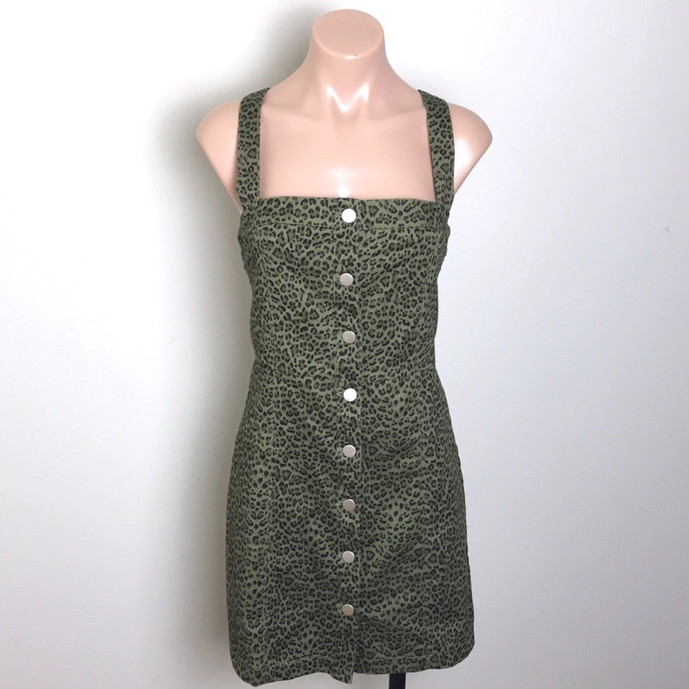 Emory Park Leopard Jumper Olive Green Button Front